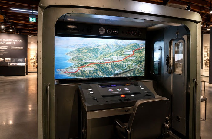 Simulatore treno per installazioni museali